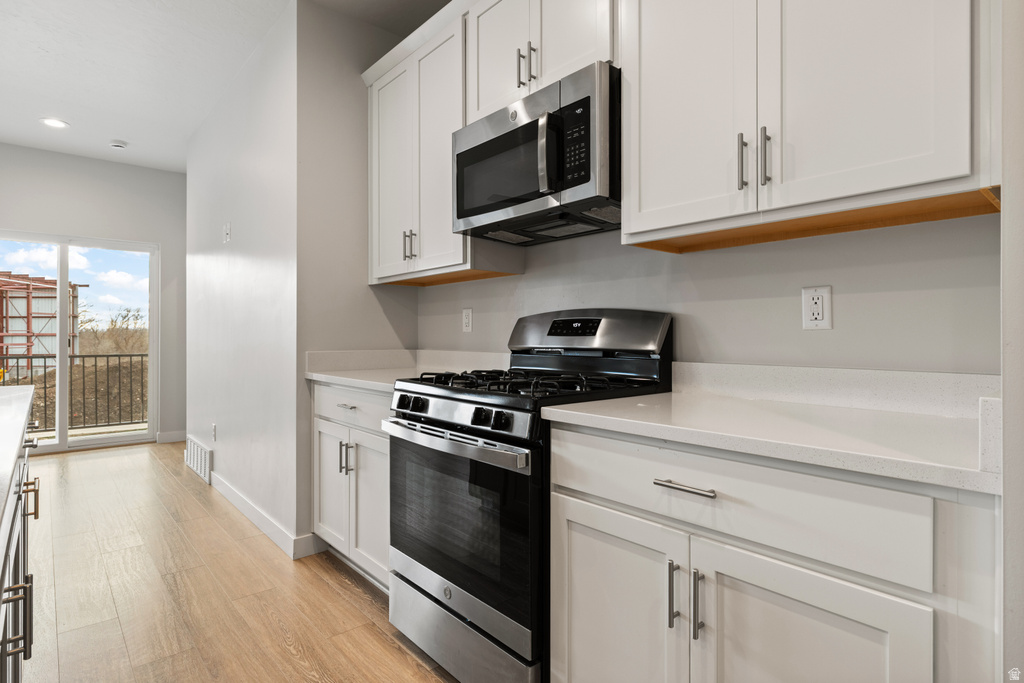 921 N EVELYN ST Farmington, UT 84025