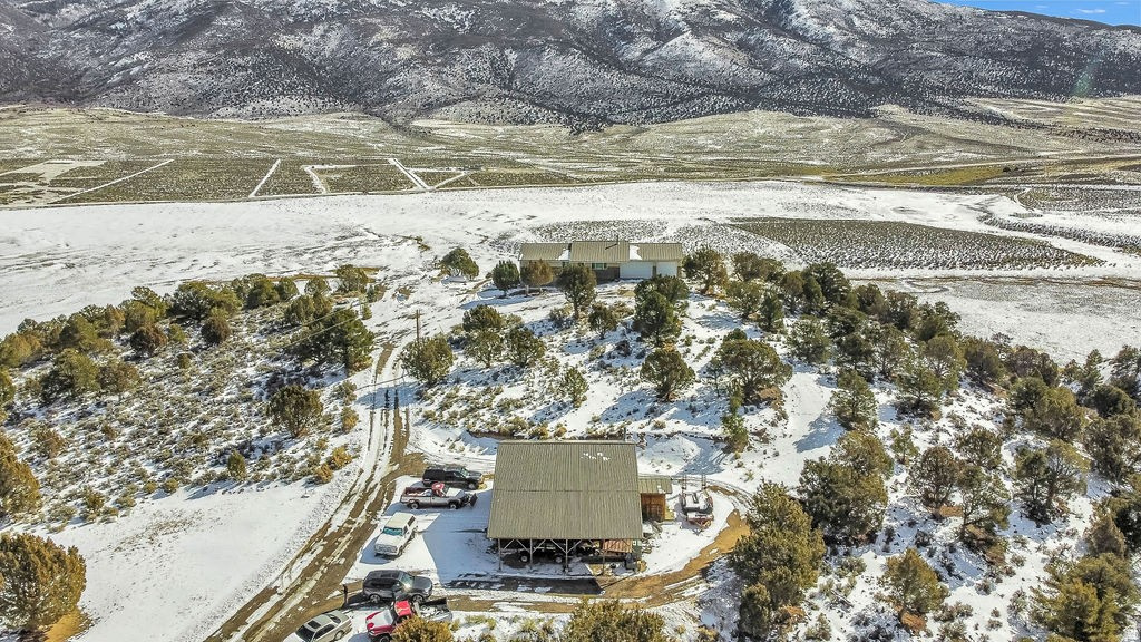 3810 N BURRVILLE RD Burrville, UT 84744