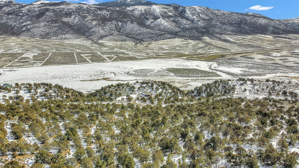 3810 N BURRVILLE RD Burrville, UT 84744