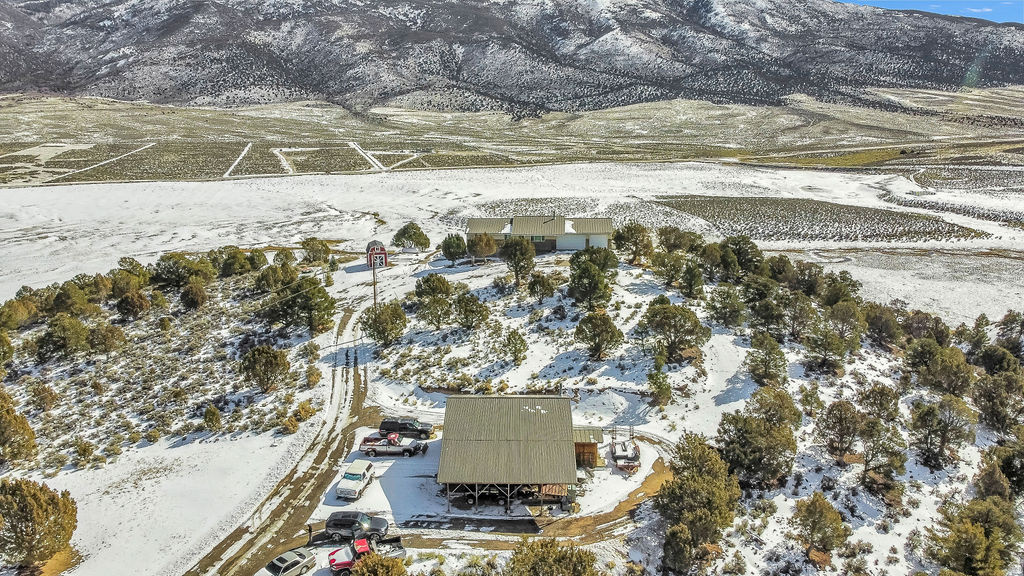 3810 N BURRVILLE RD Burrville, UT 84744