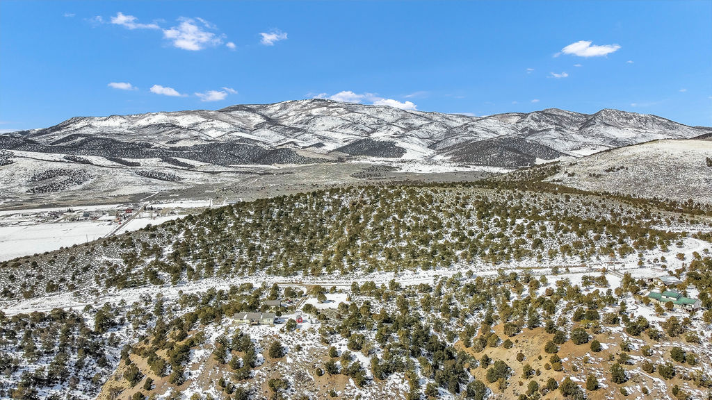 3810 N BURRVILLE RD Burrville, UT 84744