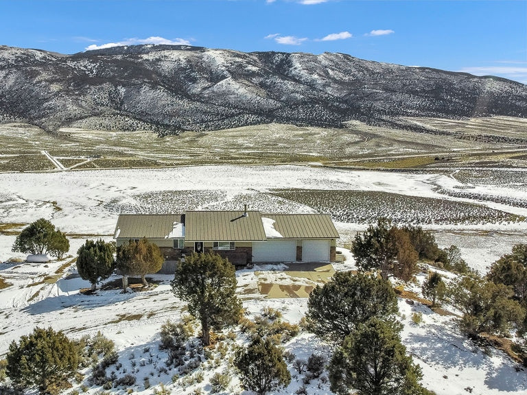 3810 N BURRVILLE RD Burrville, UT 84744