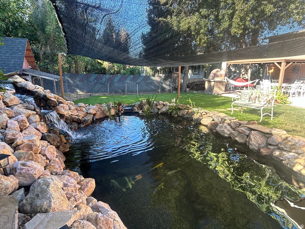 685 LAVINA DR South Ogden, UT 84403