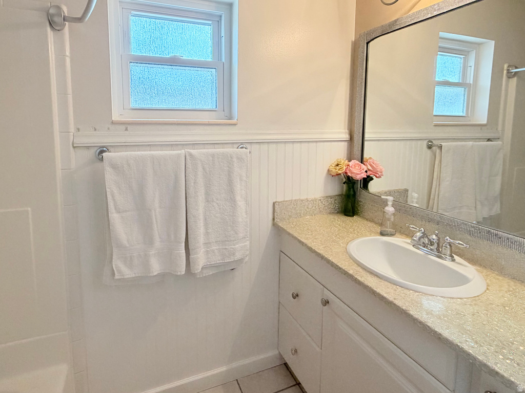 685 LAVINA DR South Ogden, UT 84403