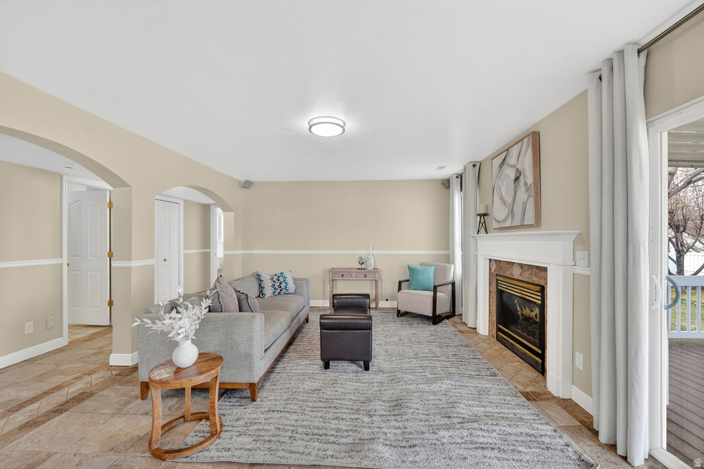 3748 W ELK PARK CT South Jordan, UT 84095