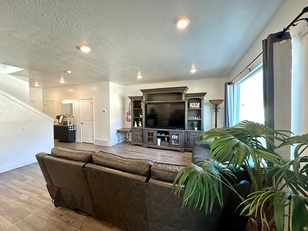 1231 S RED CLIFF DR Santaquin, UT 84655