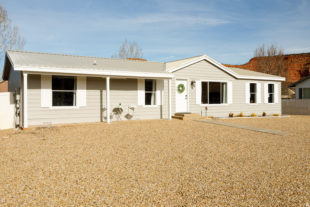 632 S HILLSIDE DR Kanab, UT 84741