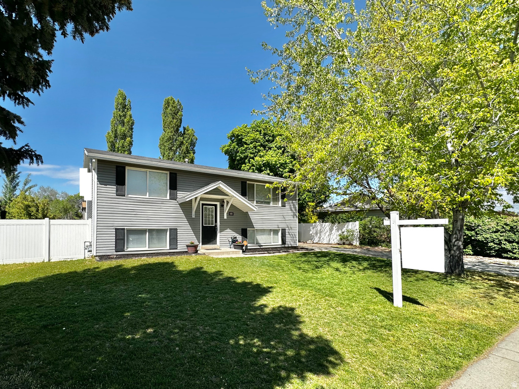 1498 W 1850 N Layton, UT 84041