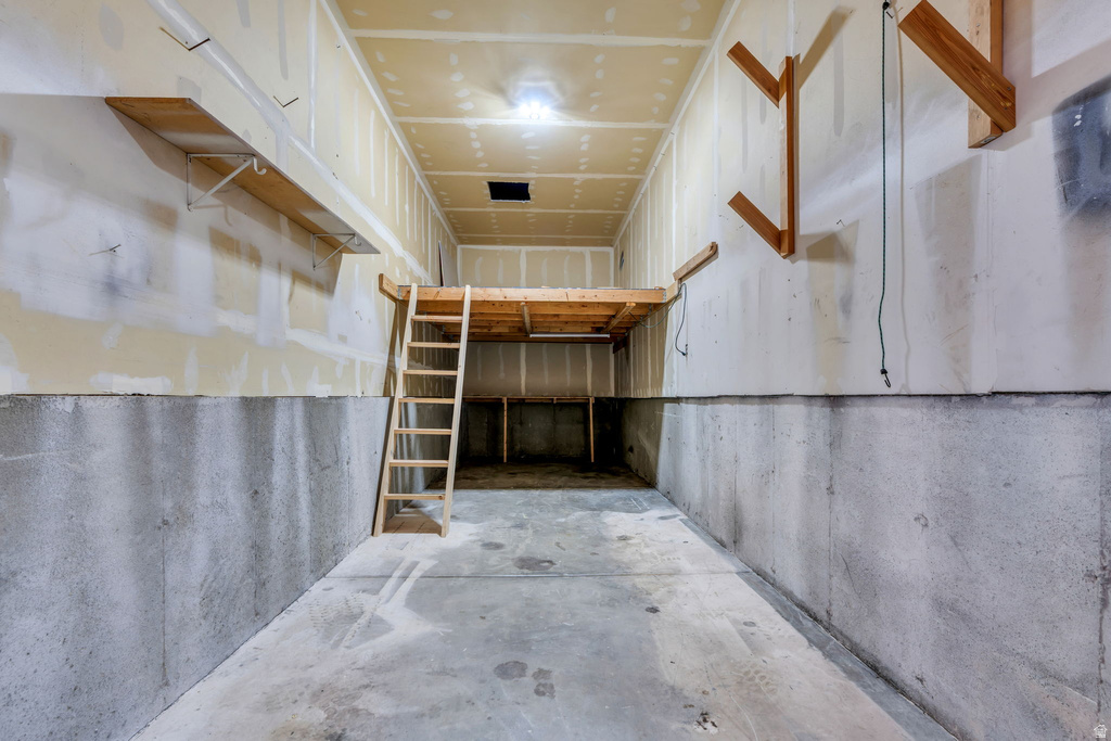 8675 N FRANKLIN DR Eagle Mountain, UT 84005