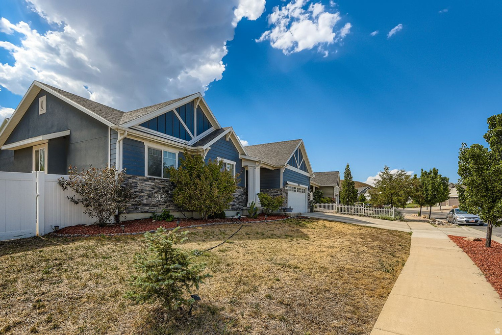 6474 S SILHOUETTE LN West Valley City, UT 84081