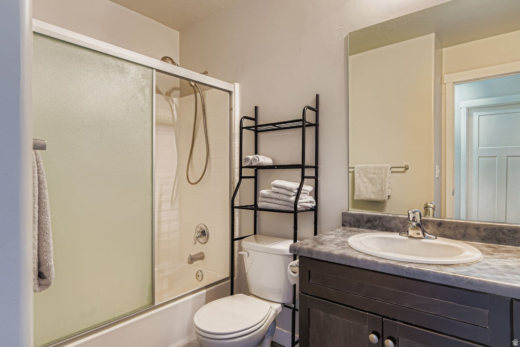 6474 S SILHOUETTE LN West Valley City, UT 84081