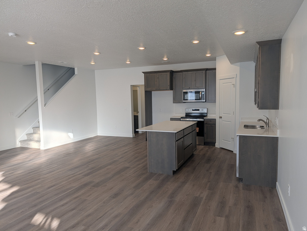 775 N PHEASANTBROOK DR Centerville, UT 84014