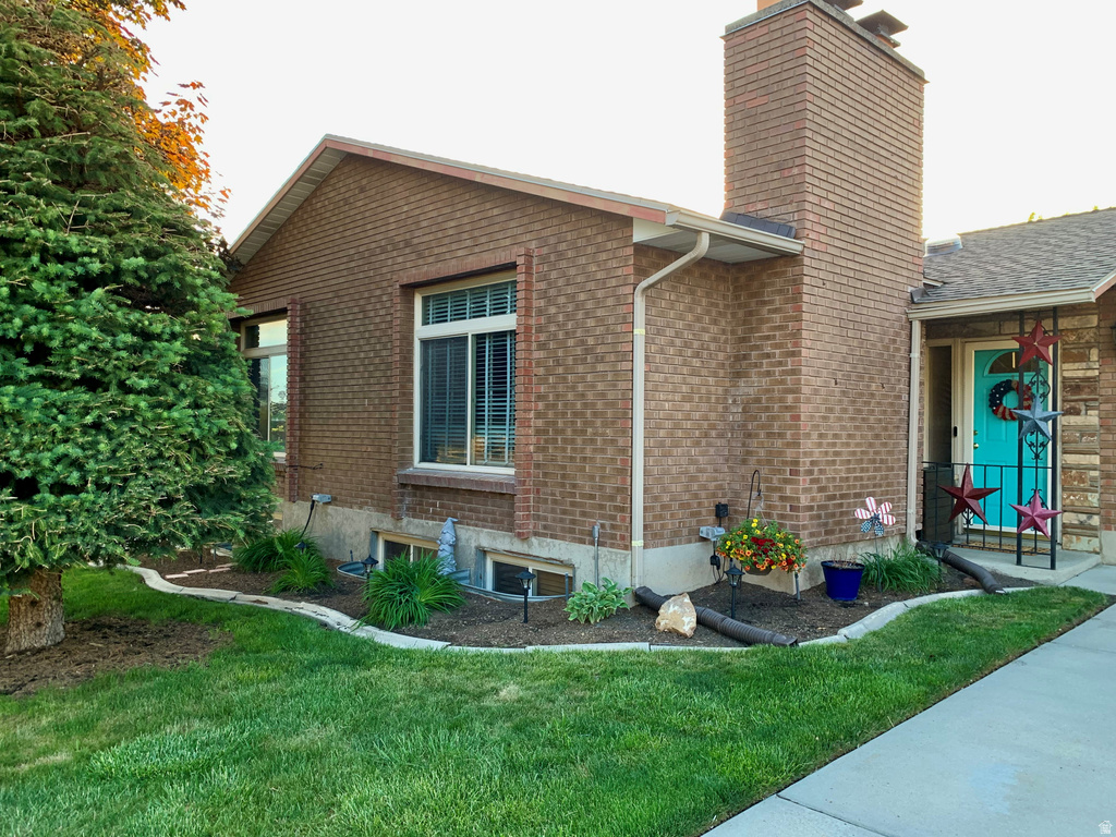 1139 E HIDDEN VALLEY DR Sandy, UT 84094