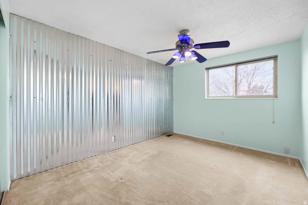 1139 E HIDDEN VALLEY DR Sandy, UT 84094