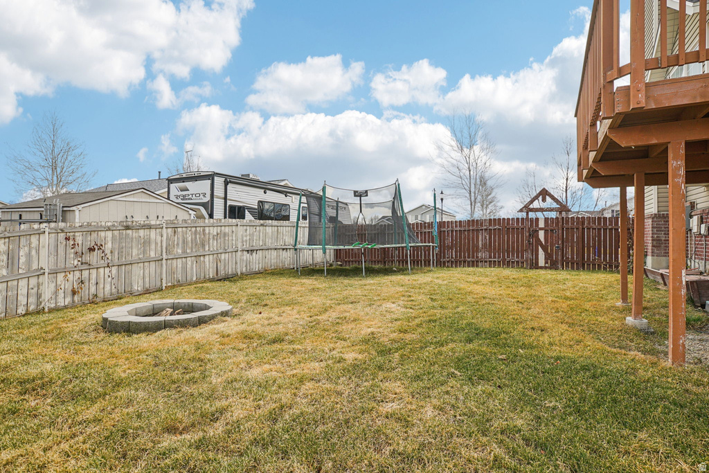 4952 W ROBIN HILL RD West Jordan, UT 84081