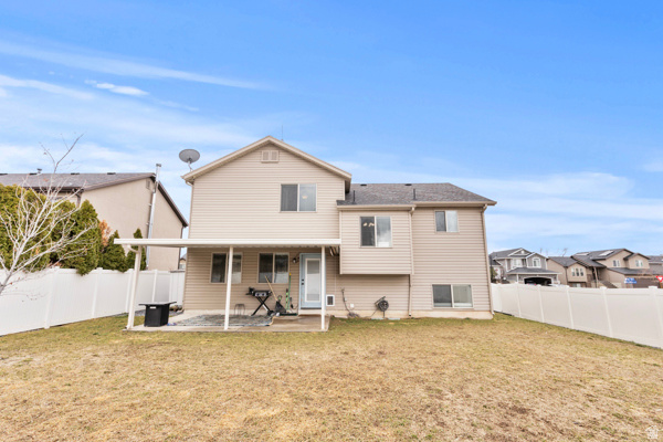884 WILLOWBROOK LN Pleasant View, UT 84404