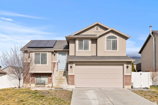 884 WILLOWBROOK LN Pleasant View, UT 84404