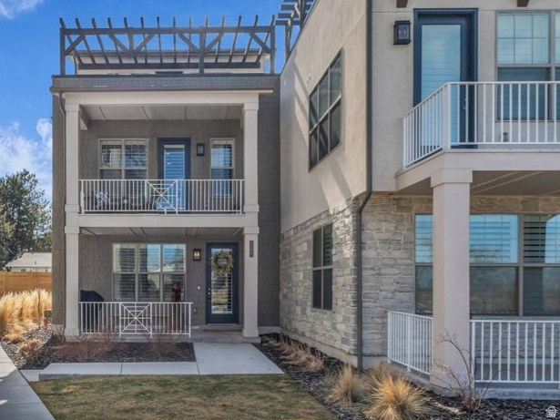 756 W MARCONI WAY Murray, UT 84123