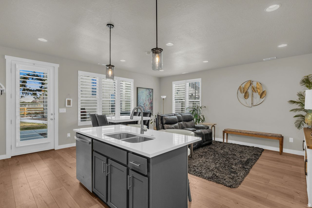 756 W MARCONI WAY Murray, UT 84123