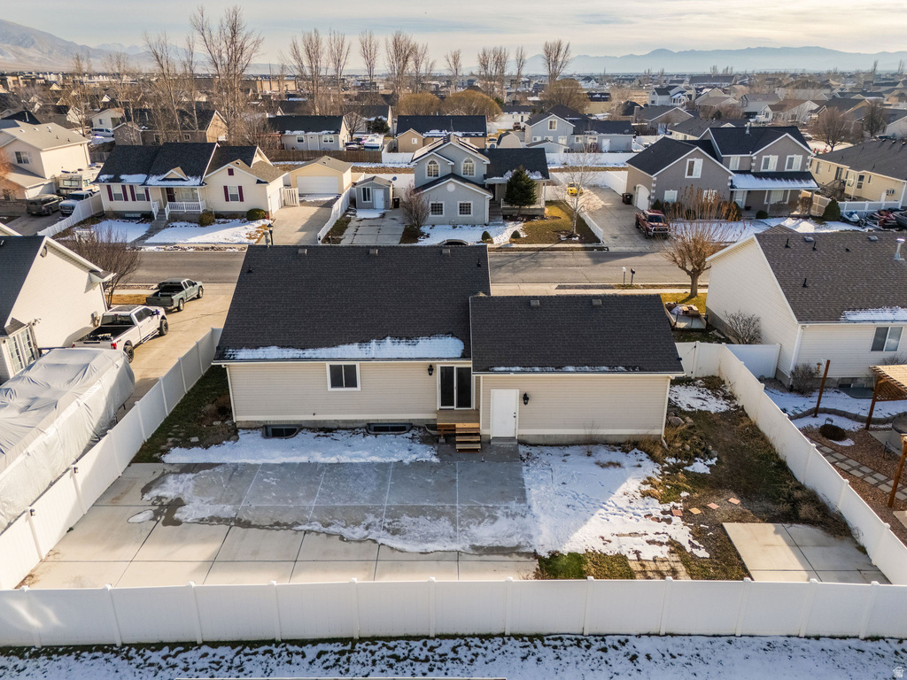 1335 E HARRIER ST Eagle Mountain, UT 84005