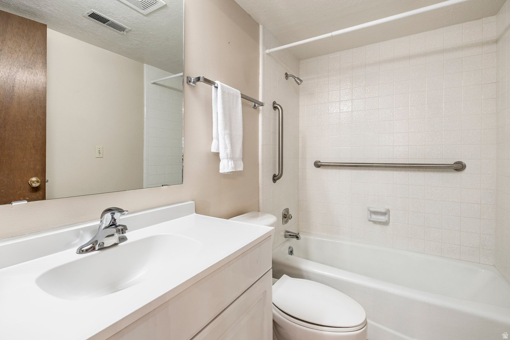 325 E 2550 N #17 North Ogden, UT 84414