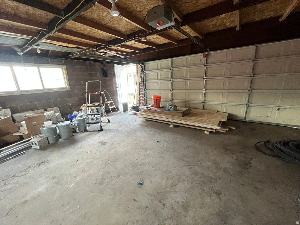 1566 E 3150 S Millcreek, UT 84106