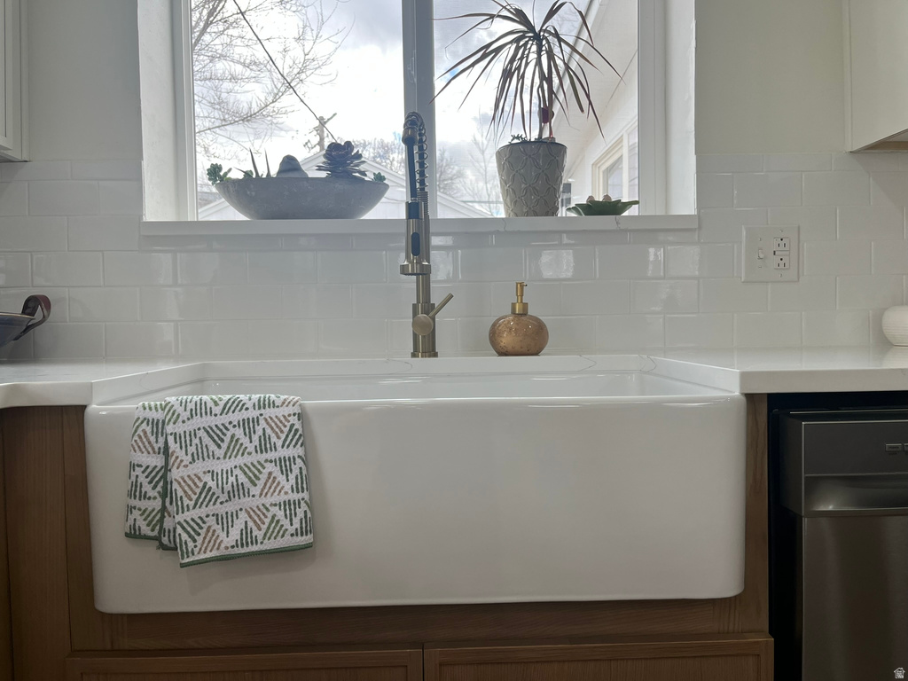 1566 E 3150 S Millcreek, UT 84106