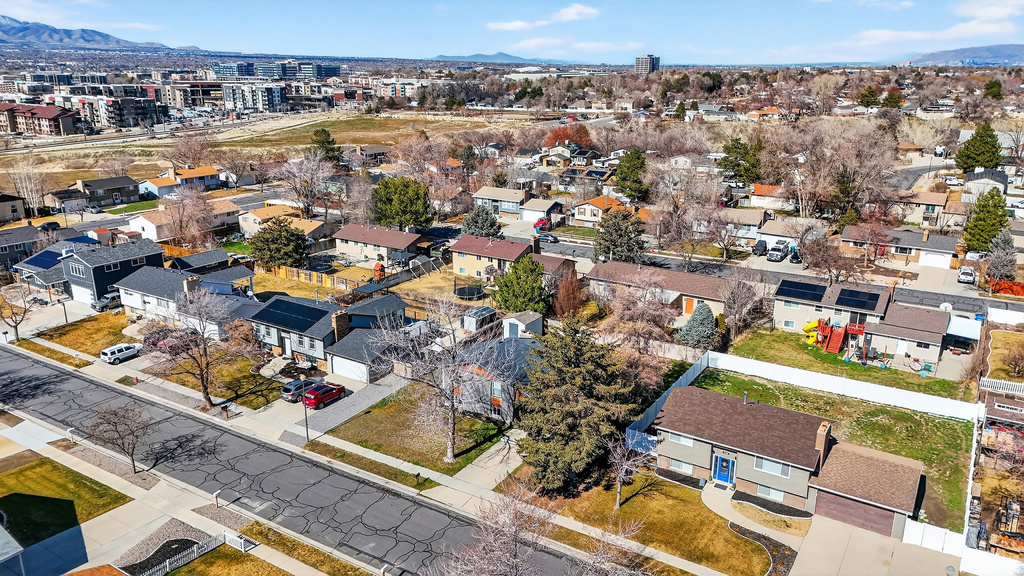 409 E 10185 S Sandy, UT 84070