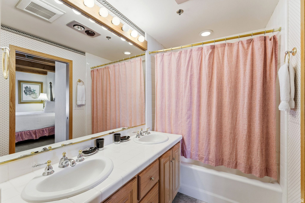 8200 ROYAL ST E #5 Deer Valley, UT 84060