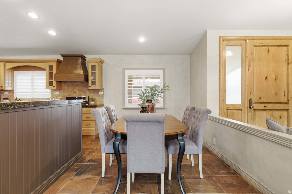 8651 S MOUNT MAJESTIC RD Sandy, UT 84093