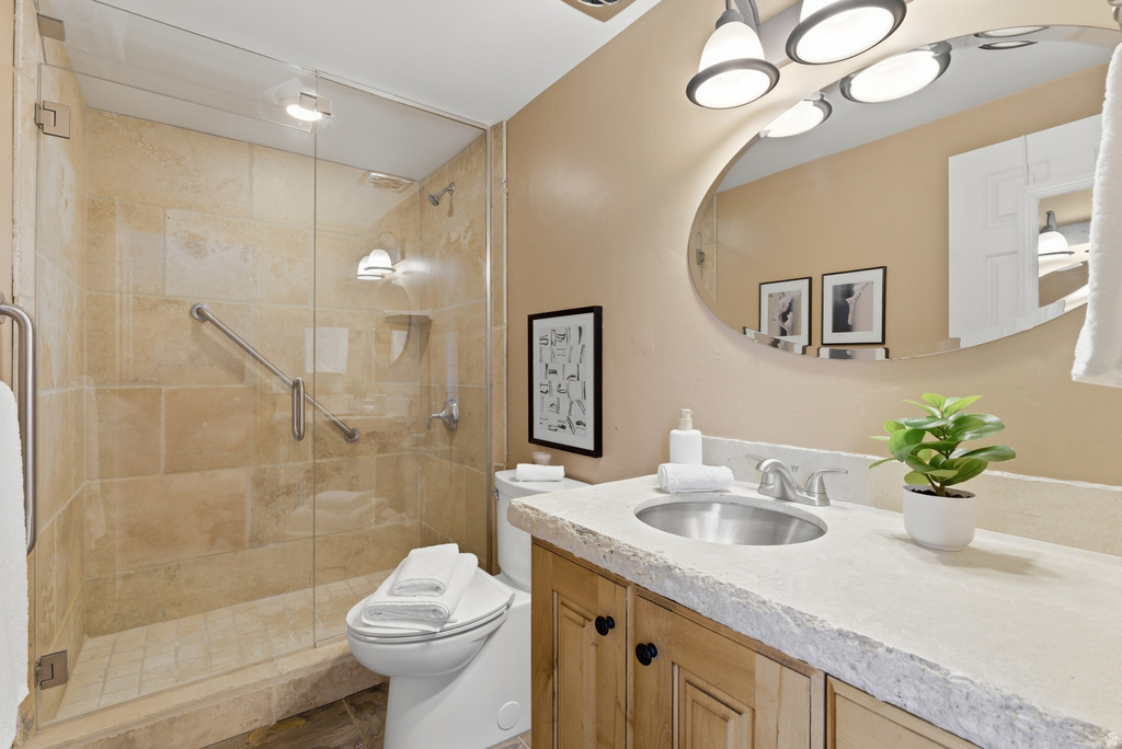 8651 S MOUNT MAJESTIC RD Sandy, UT 84093