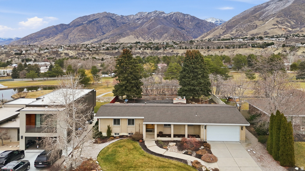 8651 S MOUNT MAJESTIC RD Sandy, UT 84093