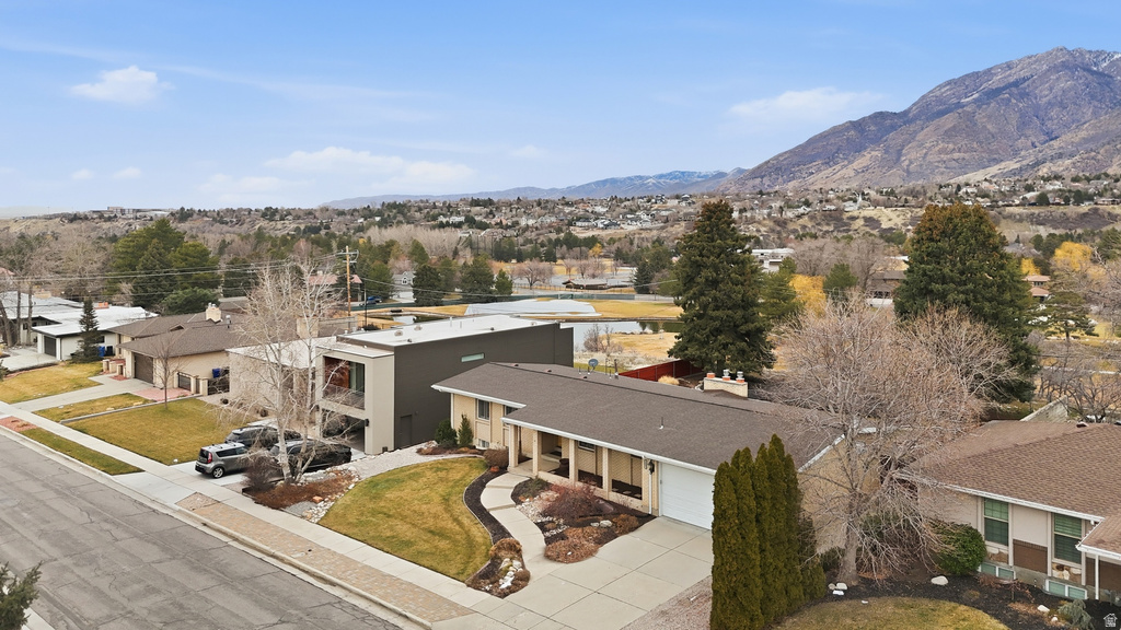 8651 S MOUNT MAJESTIC RD Sandy, UT 84093