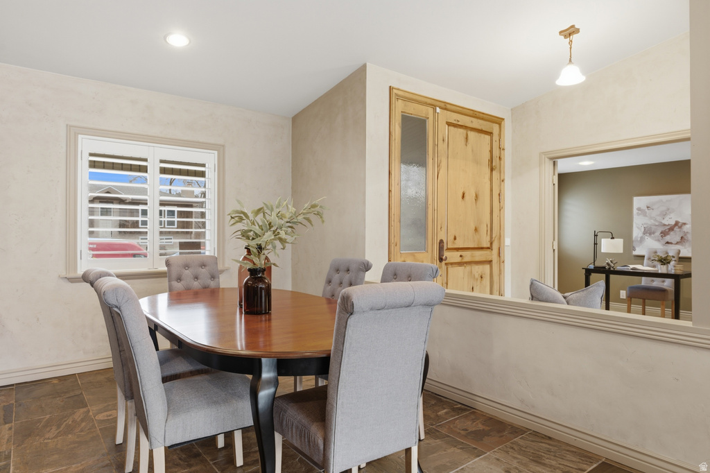 8651 S MOUNT MAJESTIC RD Sandy, UT 84093