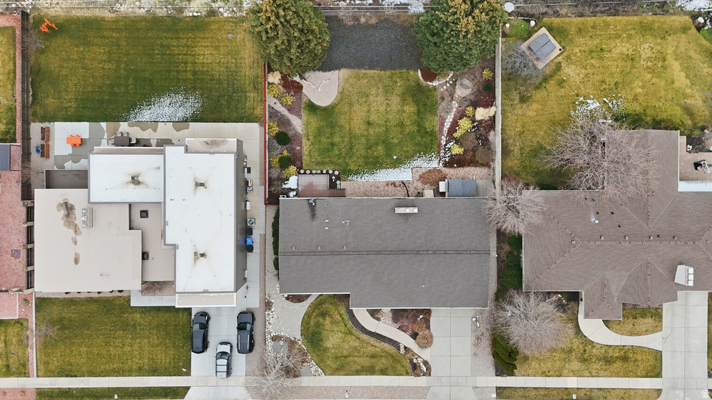 8651 S MOUNT MAJESTIC RD Sandy, UT 84093