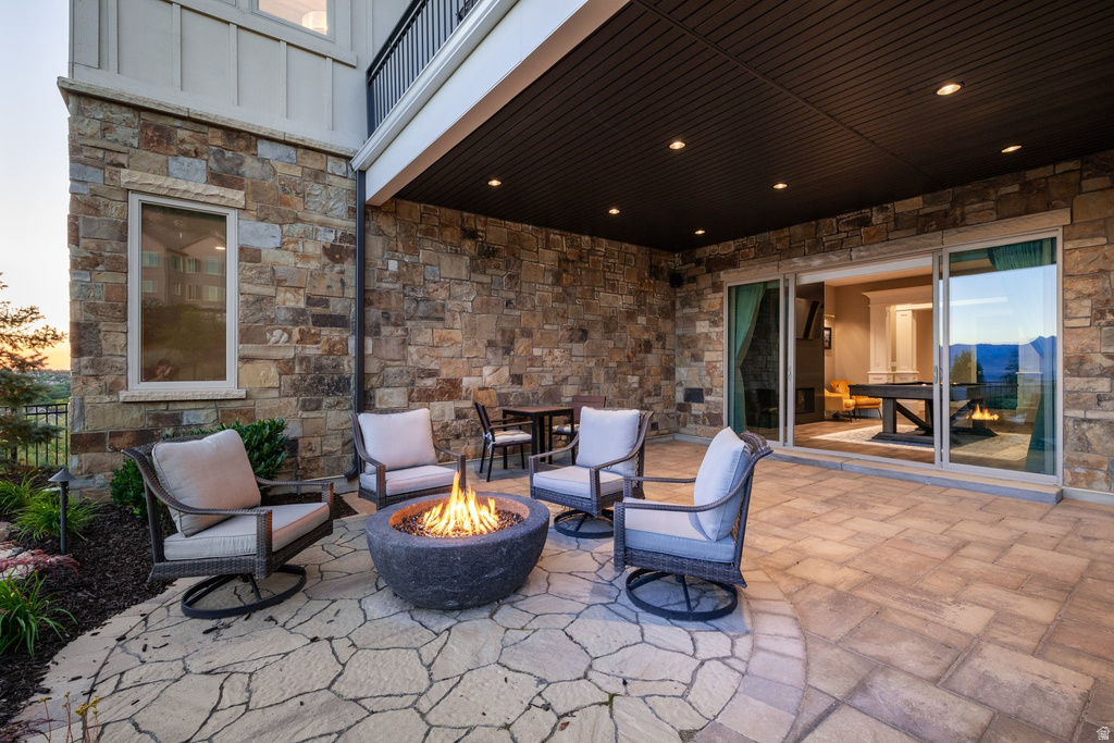 12056 S CORTINA CREST DR Draper, UT 84020