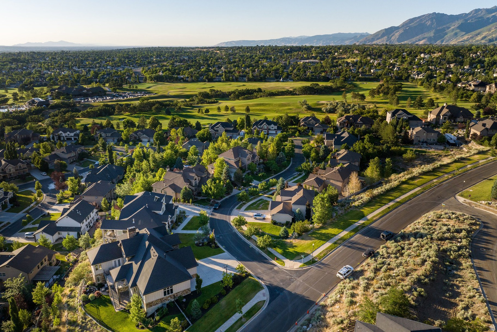 12056 S CORTINA CREST DR Draper, UT 84020