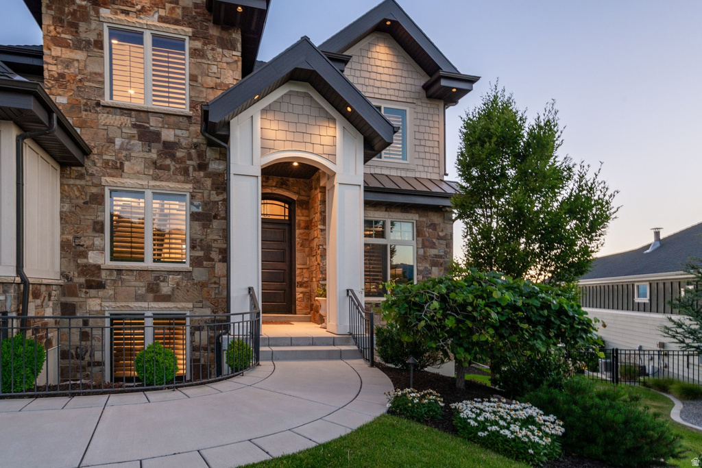 12056 S CORTINA CREST DR Draper, UT 84020