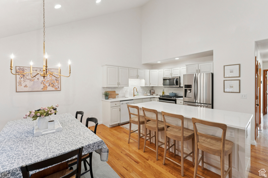 5037 S COTTON TREE LN Holladay, UT 84117