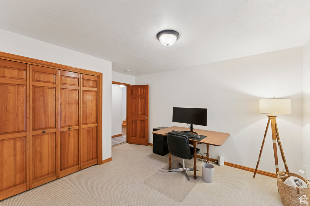 5037 S COTTON TREE LN Holladay, UT 84117