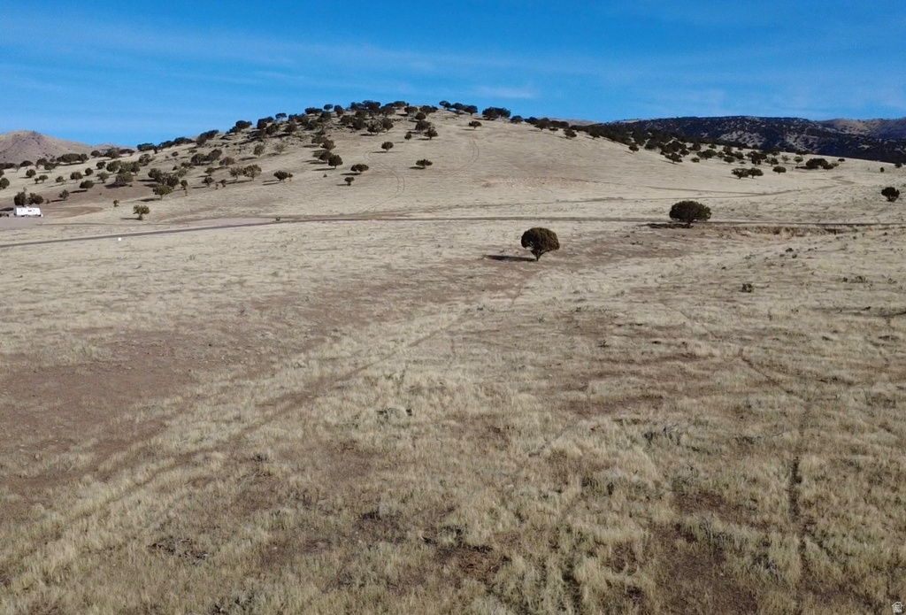 22275 N 2500 E Fountain Green, UT 84632