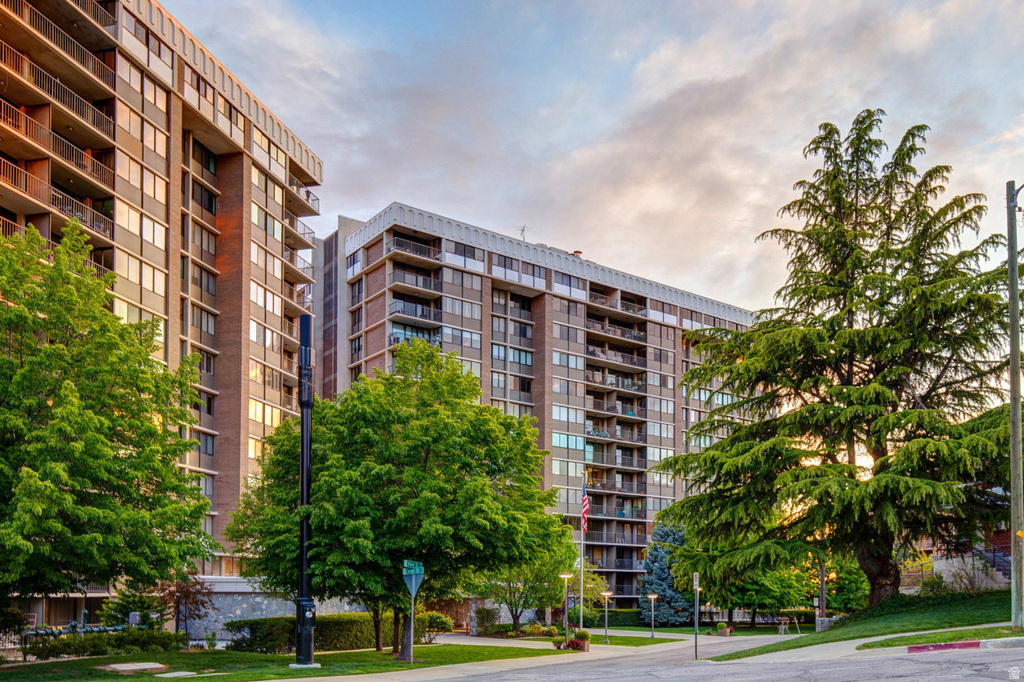 241 N VINE ST #205W Salt Lake City, UT 84103