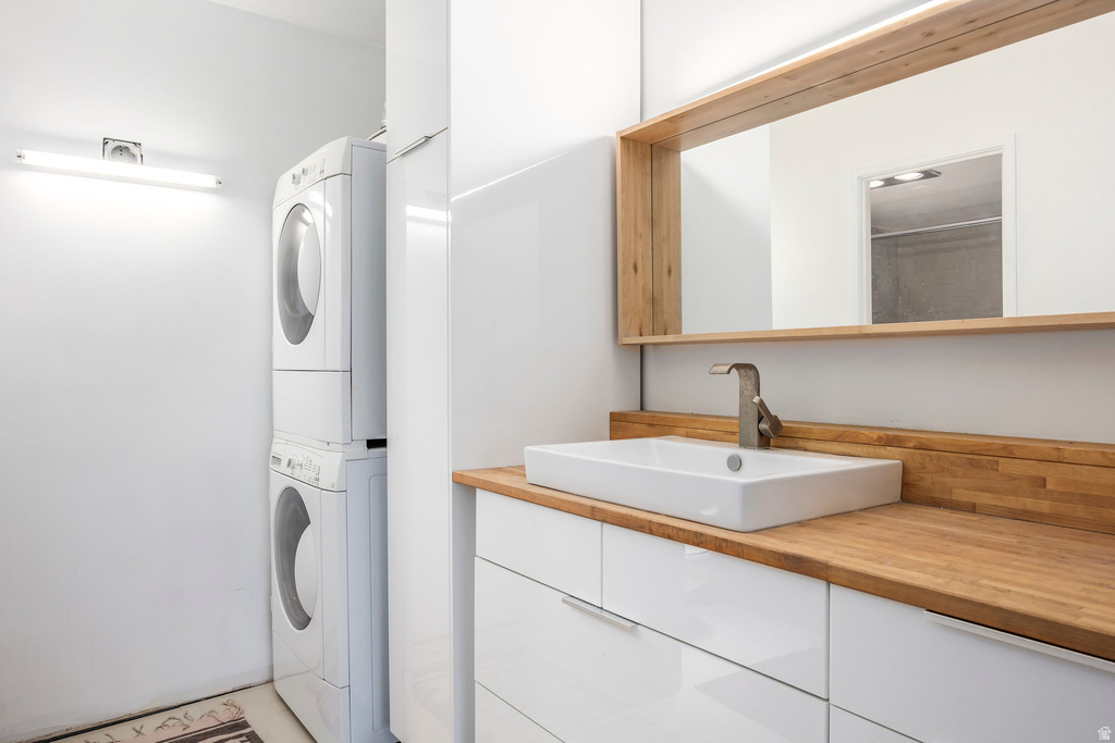 241 N VINE ST #205W Salt Lake City, UT 84103