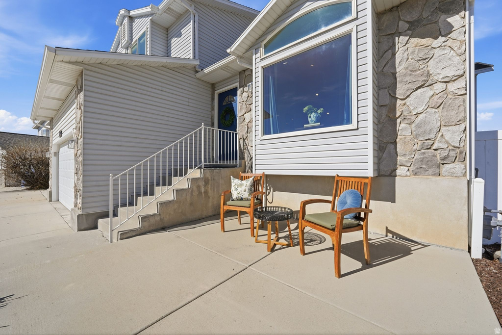 2384 W FRONTIER ST Riverton, UT 84065