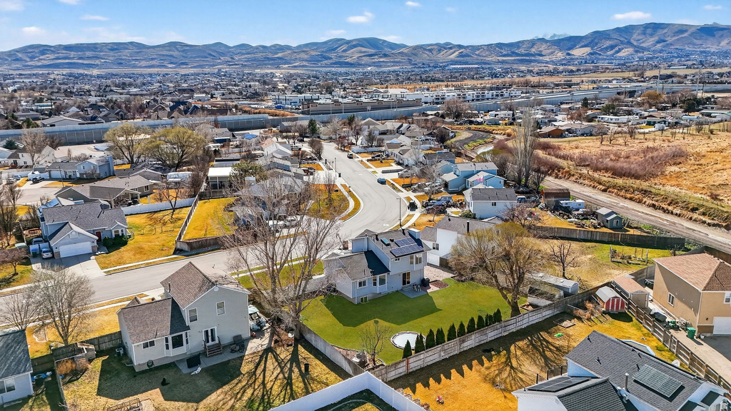 2384 W FRONTIER ST Riverton, UT 84065
