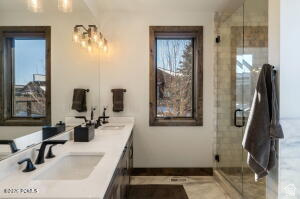 372 THORN CREEK DR Kamas, UT 84036