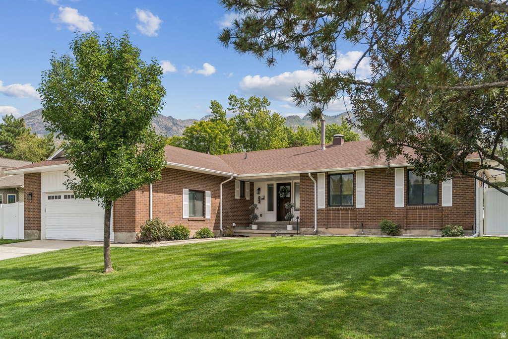 6877 PINEVIEW CIR Salt Lake City, UT 84121