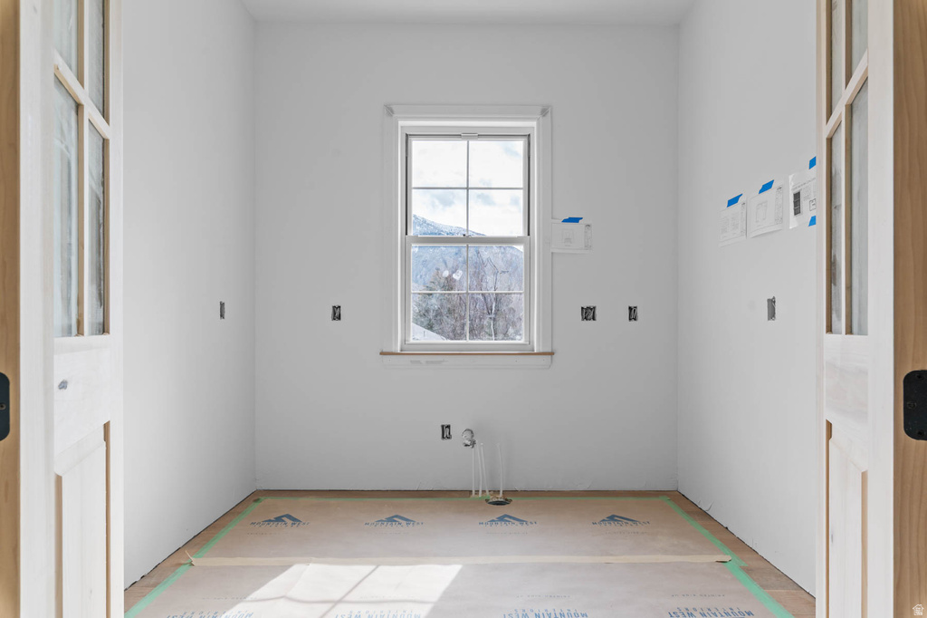 2962 E ELBERTA Sandy, UT 84092