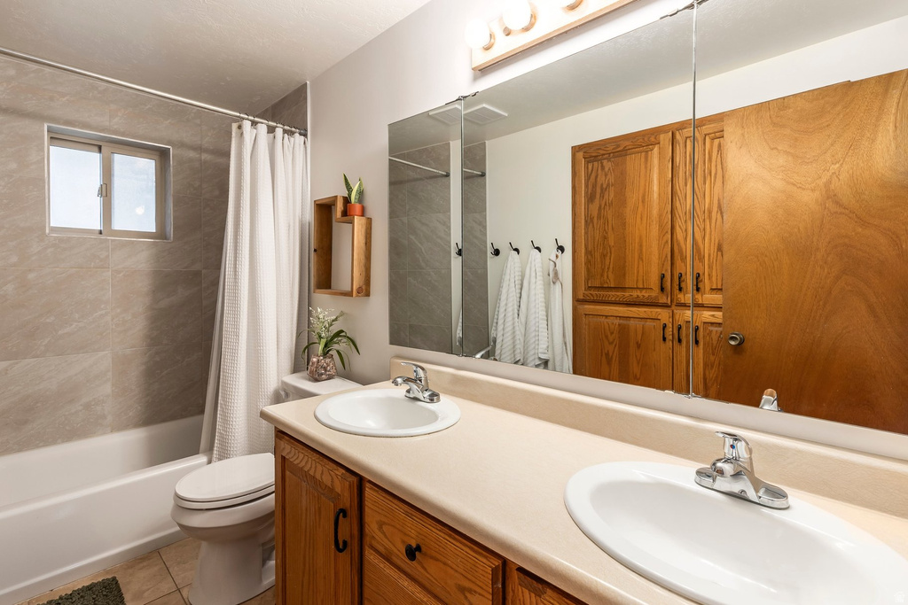 1027 E 200 N Springville, UT 84663