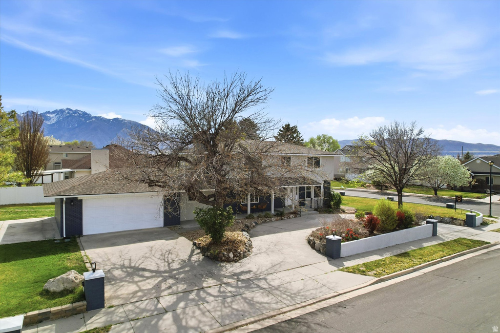12021 S MISTY SEA RD Riverton, UT 84065
